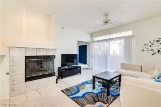 Photo #3: 2086733 Listing 