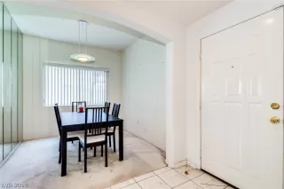 Photo #6: 2086733 Listing 