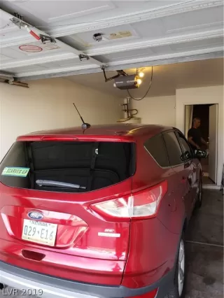 Photo #3: 2086799 Listing 