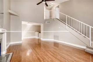 Photo #5: 2086890 Listing