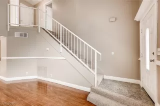 Photo #6: 2086890 Listing