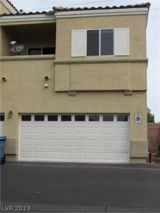 Photo #1: 2087061 Listing