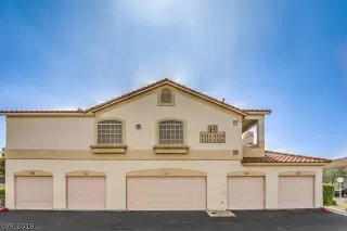 Photo #2: 2087098 Listing