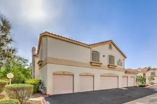 Photo #3: 2087098 Listing