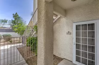 Photo #5: 2087098 Listing