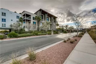 Photo #2: 2087166 Listing 