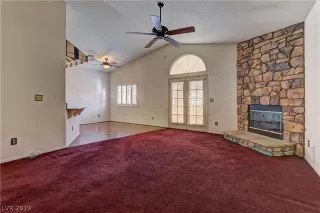 Photo #5: 2087198 Listing