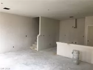 Photo #3: 2087205 Listing 