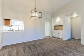 Photo #4: 2087215 Listing