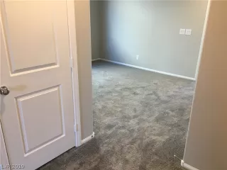 Photo #6: 2087217 Listing 