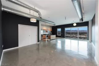 Photo #3: 2087316 Listing 