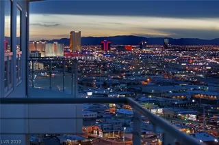 Photo #4: 2087316 Listing 