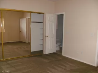 Photo #6: 2087406 Listing 