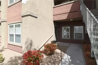 Photo #2: 2087409 Listing