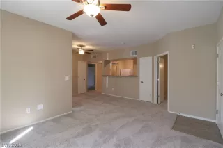 Photo #4: 2087409 Listing