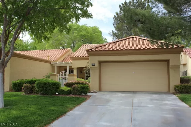 MLS: 2087419 Condo For Sale