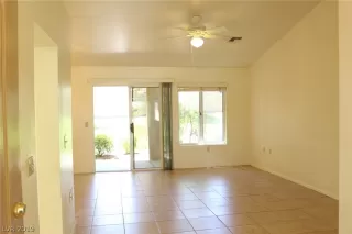 Photo #4: 2087419 Listing