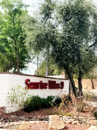 Photo #2: 2087447 Listing