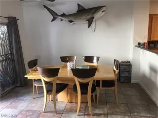 Photo #4: 2087478 Listing