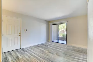 Photo #4: 2087485 Listing 