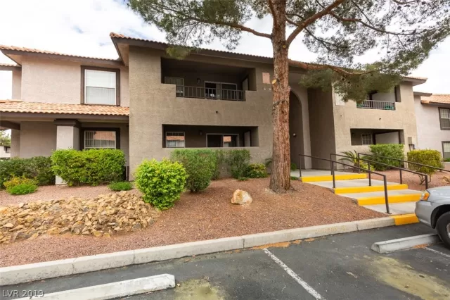 MLS: 2087507 Condo For Sale