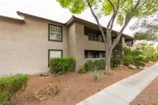 Photo #3: 2087507 Listing