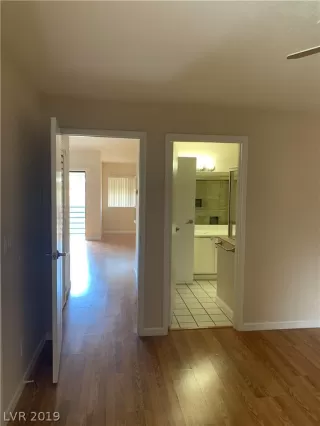 Photo #1: 2087617 Listing 