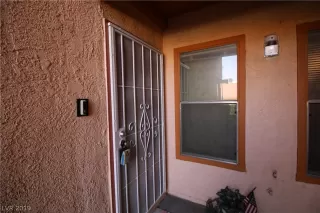 Photo #1: 2087660 Listing