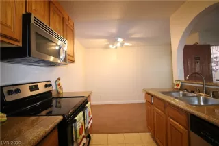 Photo #2: 2087660 Listing