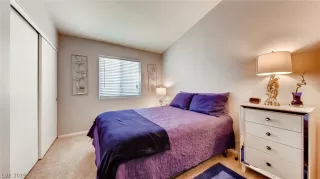 Photo #5: 2087679 Listing 