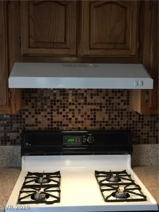 Photo #5: 2087719 Listing 