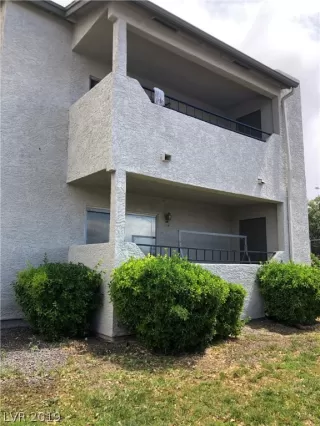 Photo #1: 2087751 Listing 