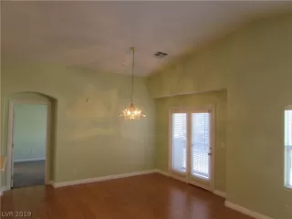 Photo #2: 2087844 Listing