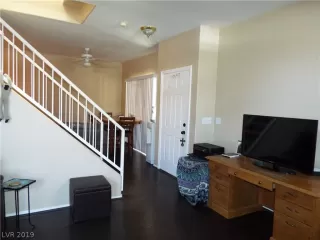 Photo #3: 2087881 Listing 