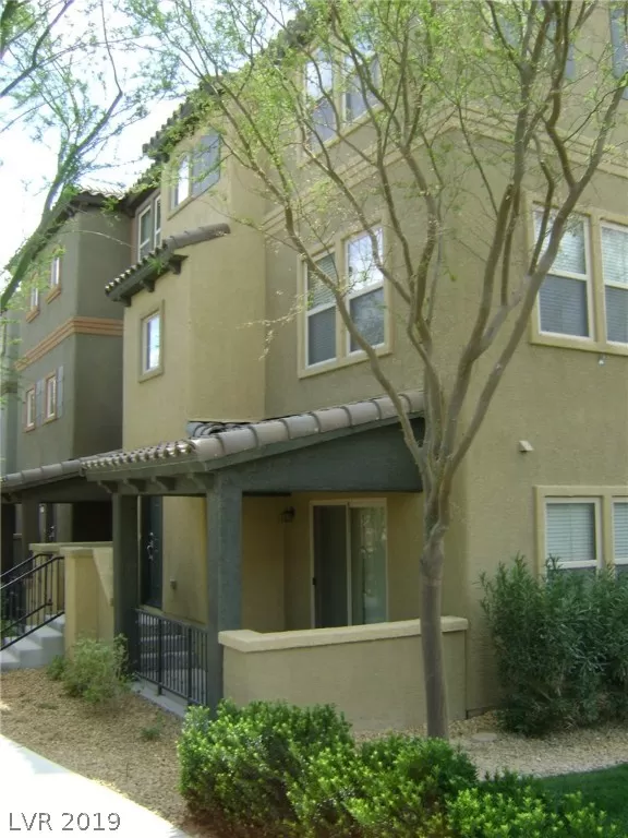 MLS: 2087987 Condo For Sale