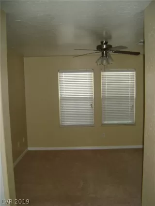 Photo #4: 2087987 Listing