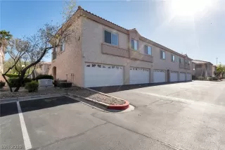 Photo #2: 2088058 Listing