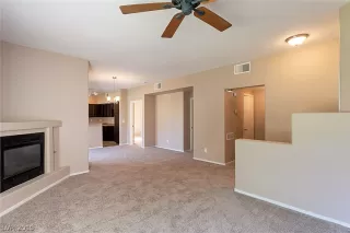Photo #5: 2088058 Listing