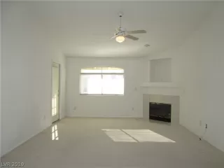 Photo #3: 2088090 Listing 