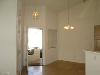 Photo #5: 2088090 Listing 