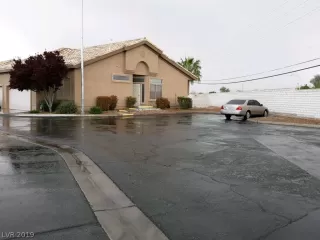 Photo #3: 2088096 Listing 