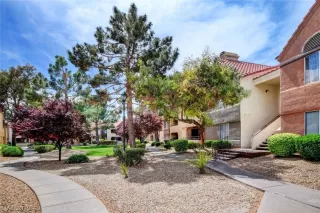 Photo #6: 2088097 Listing 