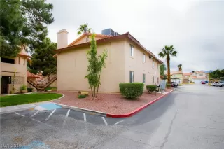 Photo #1: 2088117 Listing 