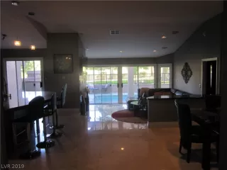 Photo #4: 2088165 Listing 