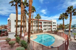 Photo #1: 2088202 Listing 