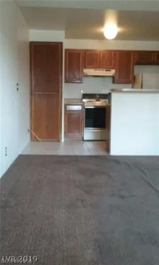 Photo #4: 2088202 Listing 