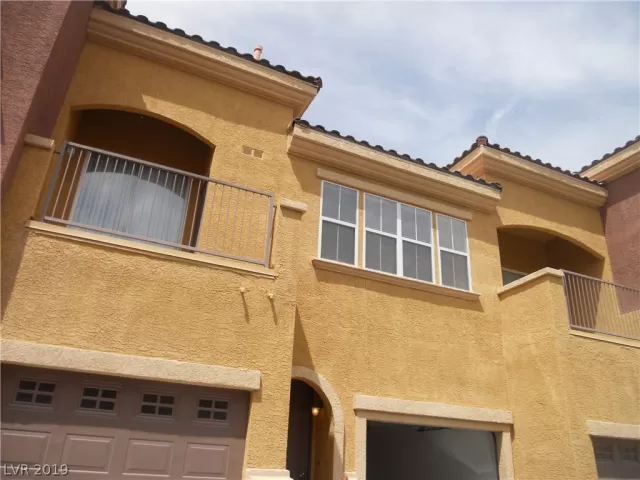 MLS: 2088205 Condo For Sale