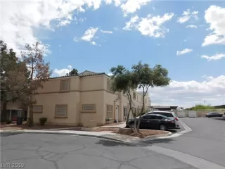 Photo #2: 2088224 Listing