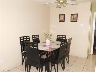 Photo #3: 2088224 Listing