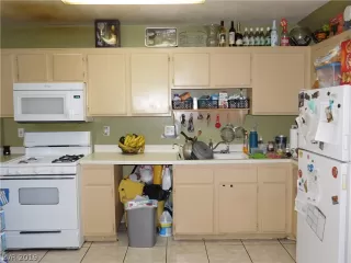 Photo #6: 2088224 Listing